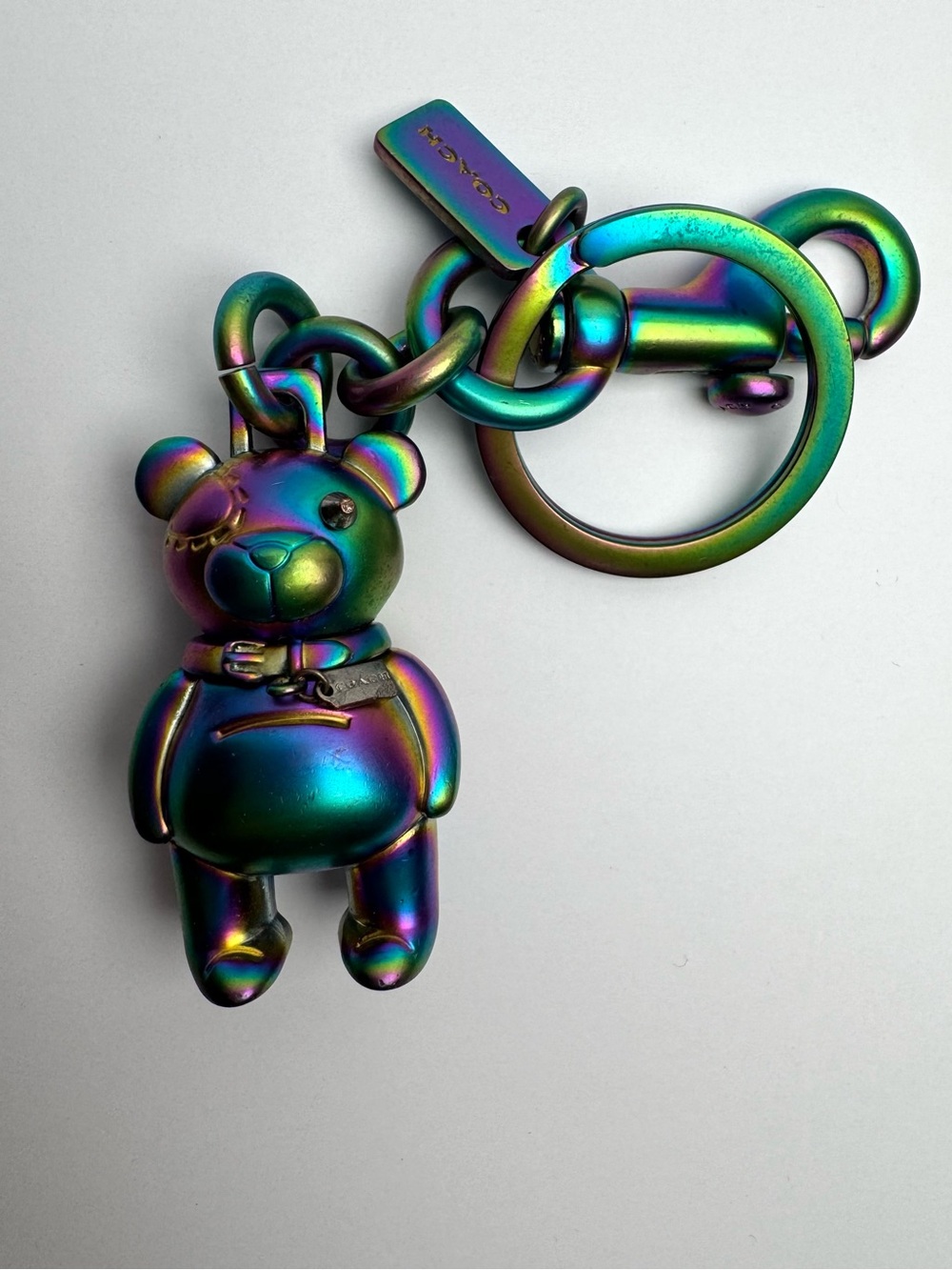 COACH Hologram Iridescent Teddy Bear Purse Charm Keychain Oil Slick F87166